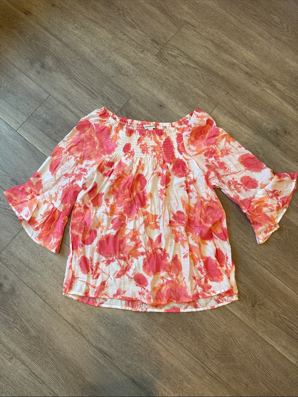 Counterparts floral off the shoulders to size XL k19